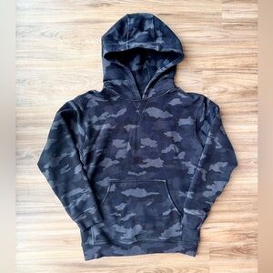 EUC Lululemon Loungeful Hoodie (size 8 black camo)